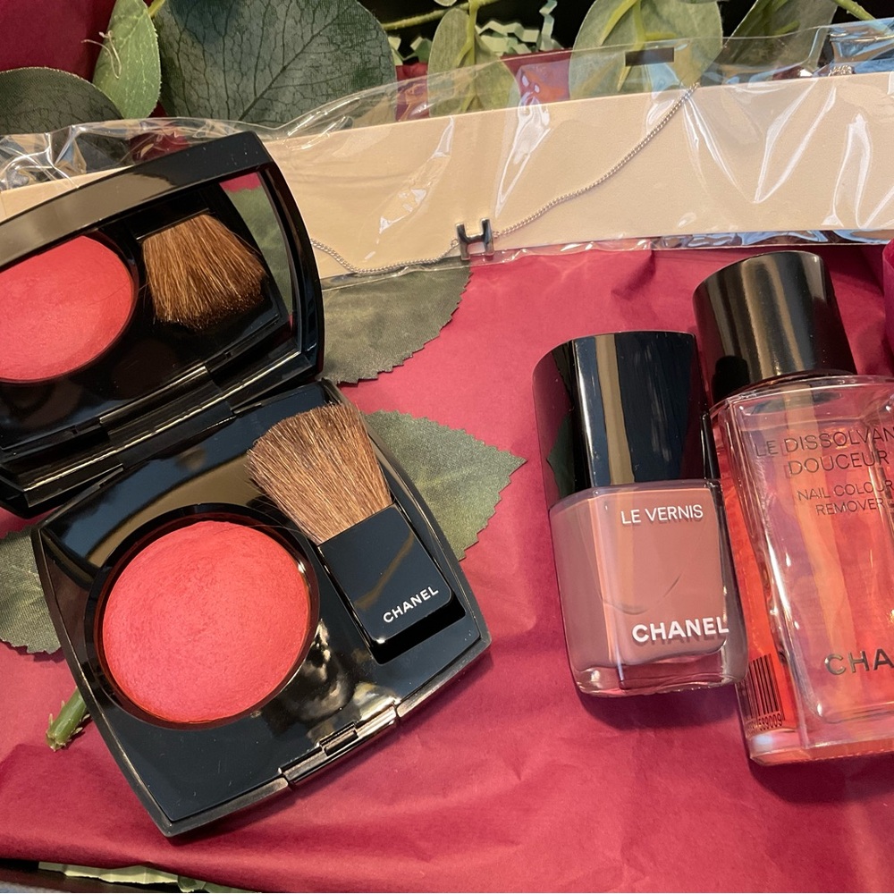 Chanel powder blush collection set